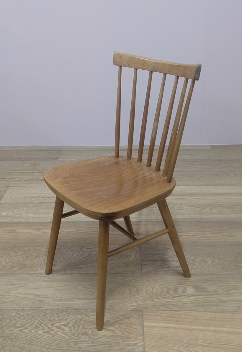 Set of Four Vintage Spindle Back Dining Kitchen Chairs Super set of four vintage spindle back dining kitchen chairs in elm and beech. Very similar to Ercol