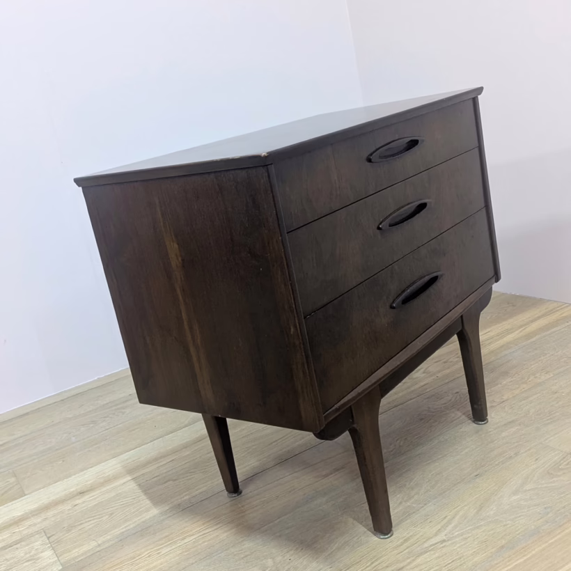 Rare Midcentury 1960s Metamorphic Desk / Chest of Drawers by Jentique A rare & special find, a metamorphic chest of drawers that cleverly converts to a desk. Fantastic original condition